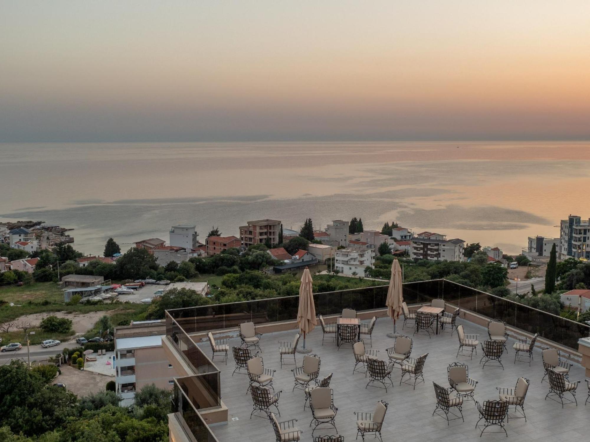 Hotel Diman Dobra Voda Exterior foto